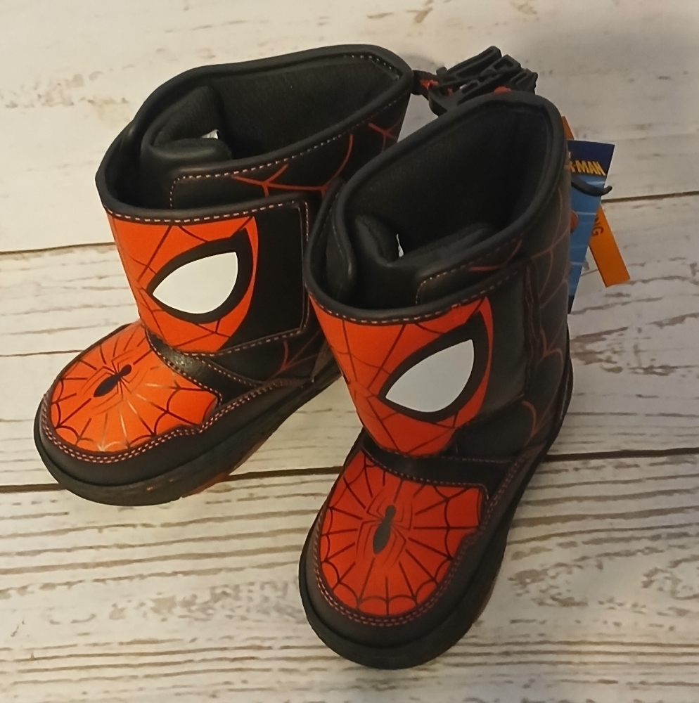 Spider-Man Kids' Boots With Light Up Soles Size 7
